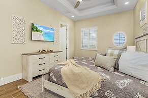Curious Tides - 3132/3134 Estero Blvd. 10 Bedroom Townhouse by RedAwni