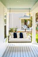 1309 Laurel Grove 3 Bedroom Home by RedAwning