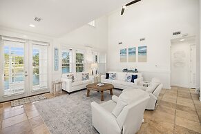 1332 Laurel Grove 3 Bedroom Home by RedAwning