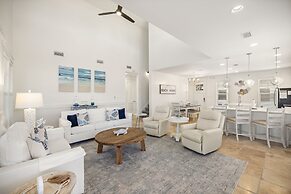 1332 Laurel Grove 3 Bedroom Home by RedAwning