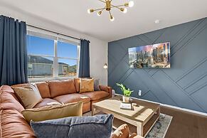 New! Family-friendly Home w/ Pool Table, King Beds