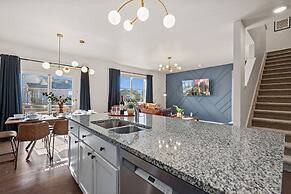 New! Family-friendly Home w/ Pool Table, King Beds