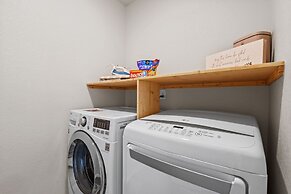 New! Family-friendly Home w/ Pool Table, King Beds