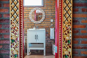 Luxury Villa Rose and Villa Rosebud