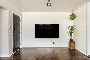 Island Industrial Blocks to Beach