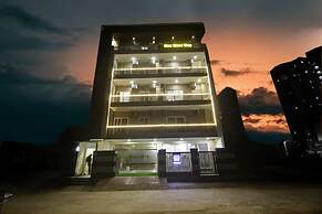 Limewood Stay Gold-ARTEMIS & Golf Course