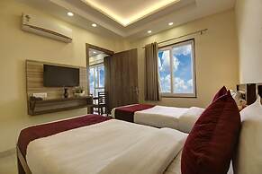 Limewood Stay Gold-ARTEMIS & Golf Course