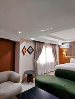 Golden Tulip Hotel PH-GTPH