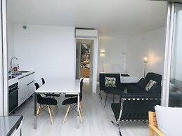 Costa Plana Collection