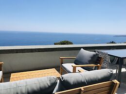 Costa Plana Collection