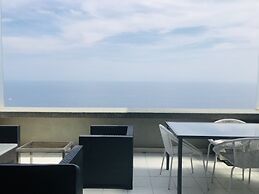 Costa Plana Collection