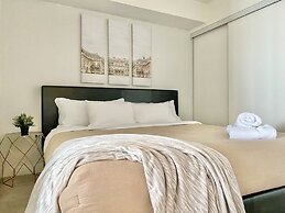 Waterfront Luxury Residences