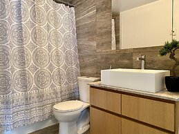 Waterfront Luxury Residences