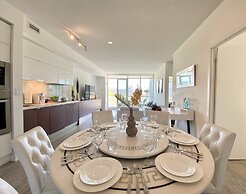 Waterfront Luxury Residences