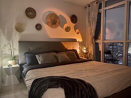 Waterfront Luxury Residences