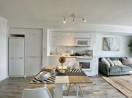 Waterfront Luxury Residences