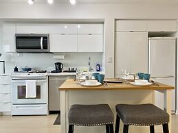 Waterfront Luxury Residences