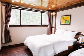 Daiichi Boutique Cruise