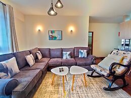 Lux Suites Westlands Place Apartments