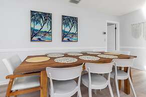 The Sandpiper by Boutiq