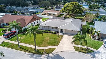 The Sandpiper by Boutiq