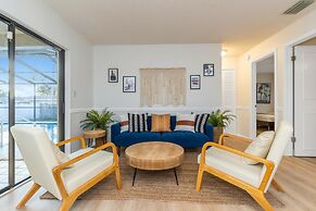 The Sandpiper by Boutiq