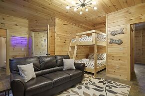 Water s Edge by Boutiq