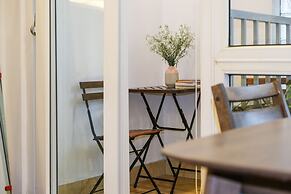 Family Apartment Near Old Quarter