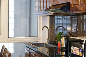 Family Apartment Near Old Quarter