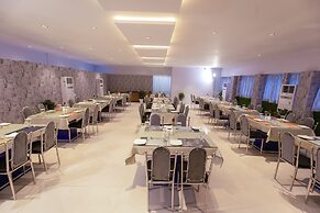 Rosewood Luxury Hotel