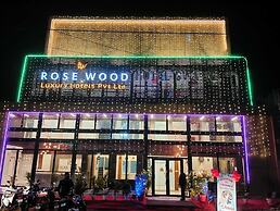 Rosewood Luxury Hotel