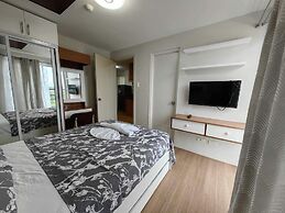 2 Spacious 2Br Loop Tower1524