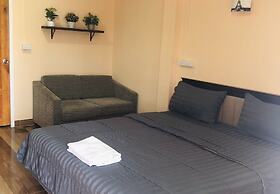 SS GUESTHOUSE