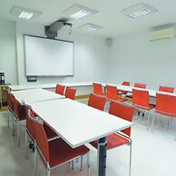 AW HOTEL LUXOR VERSALLES