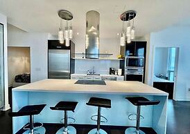 Waterfront Deluxe Residences