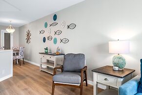 Deluxe Oceanside Resort Vistas