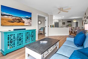 Deluxe Oceanside Resort Vistas