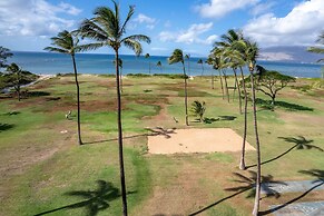 Deluxe Oceanside Resort Vistas