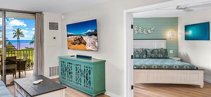 Deluxe Oceanside Resort Vistas