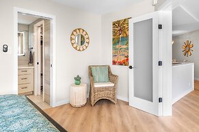 Deluxe Oceanside Resort Vistas