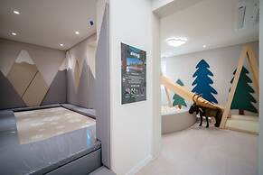 Pico Kids Pool Villa