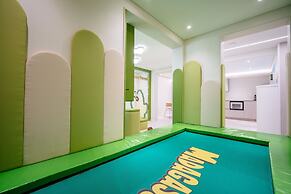 Pico Kids Pool Villa