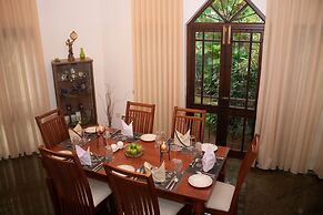 Holistic Villas River