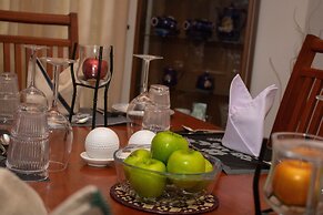 Holistic Villas River