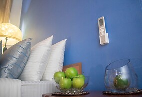 Holistic Villas River