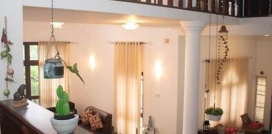 Holistic Villas River