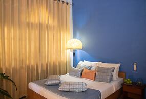 Holistic Villas River