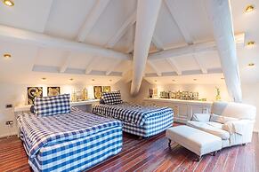 Como Center Loft Apartment