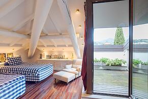 Como Center Loft Apartment