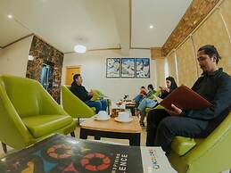 Crown Himalaya Hotel